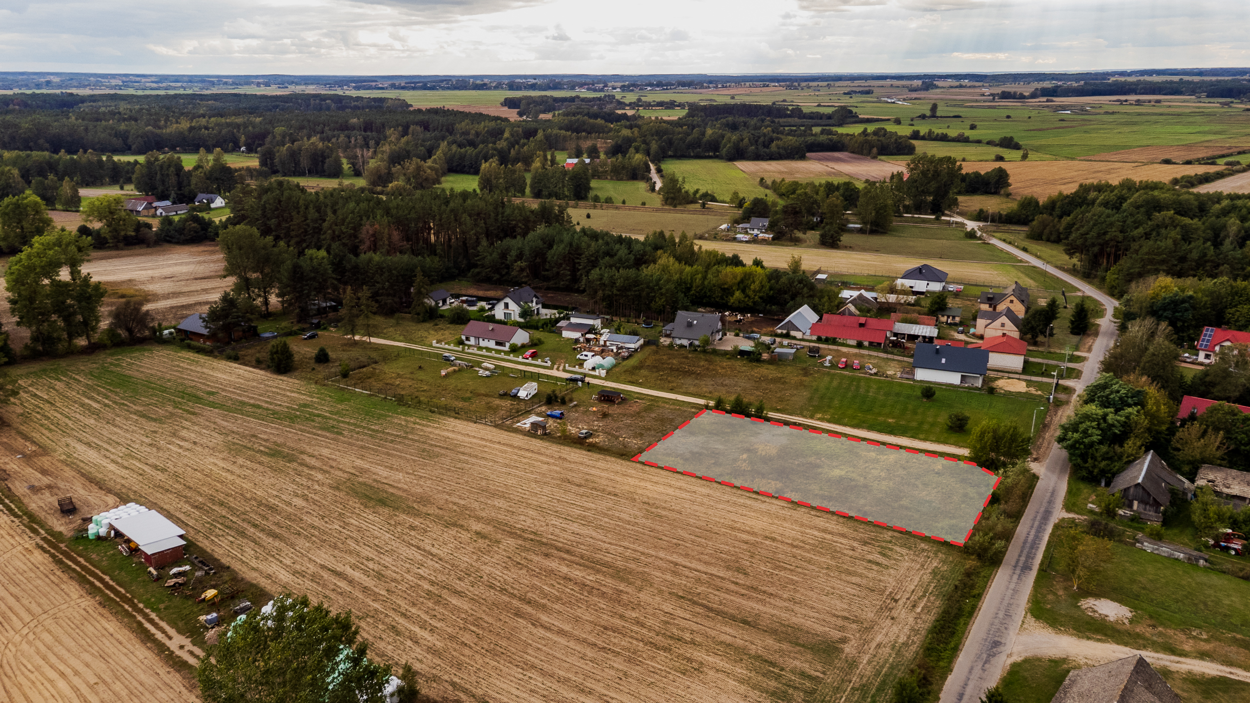 DZIAŁKA Z WZ, POGORZAŁKI, 2 297 m² ASFALT, MEDIA W DRODZE